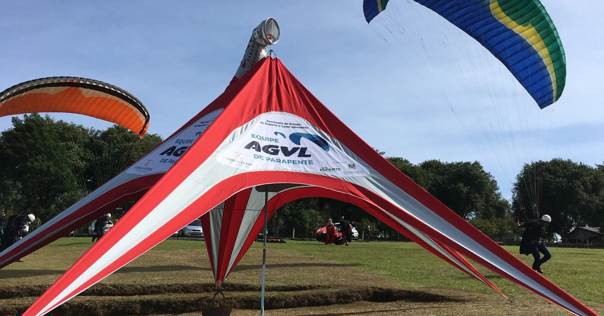 slidebg1